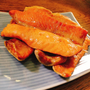 紅鮭 ハラス（500gパック） - 築地 西山水産